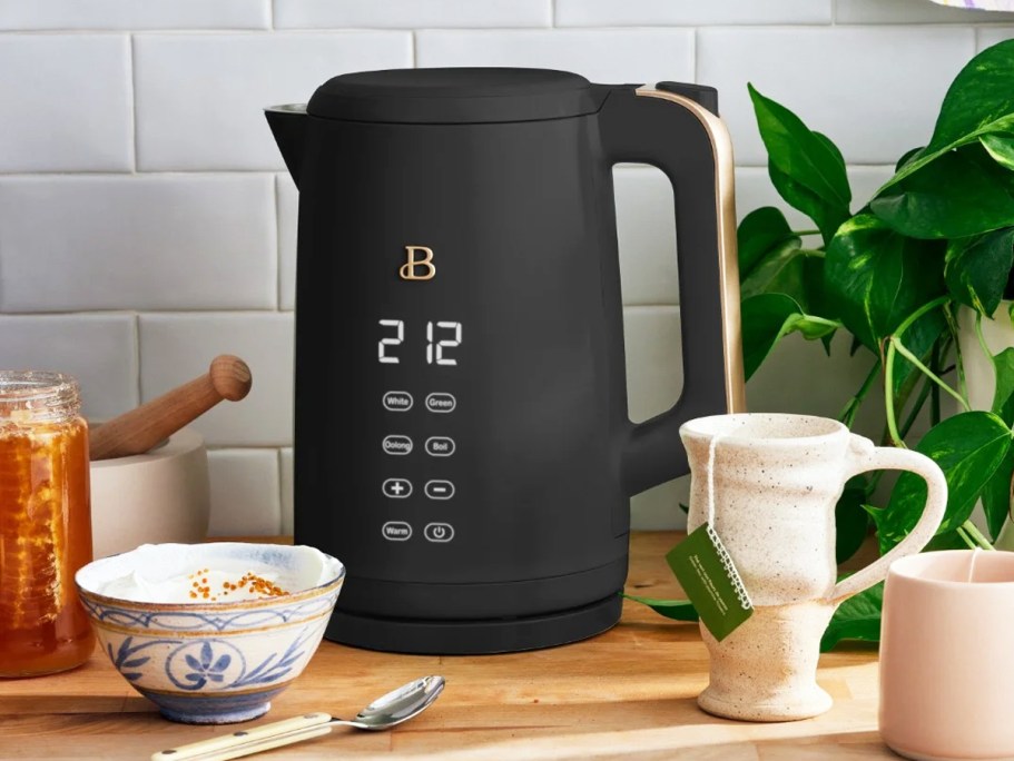 Up to 50% Off Beautiful Appliances on Walmart.com | Electric Kettle Only $19.98