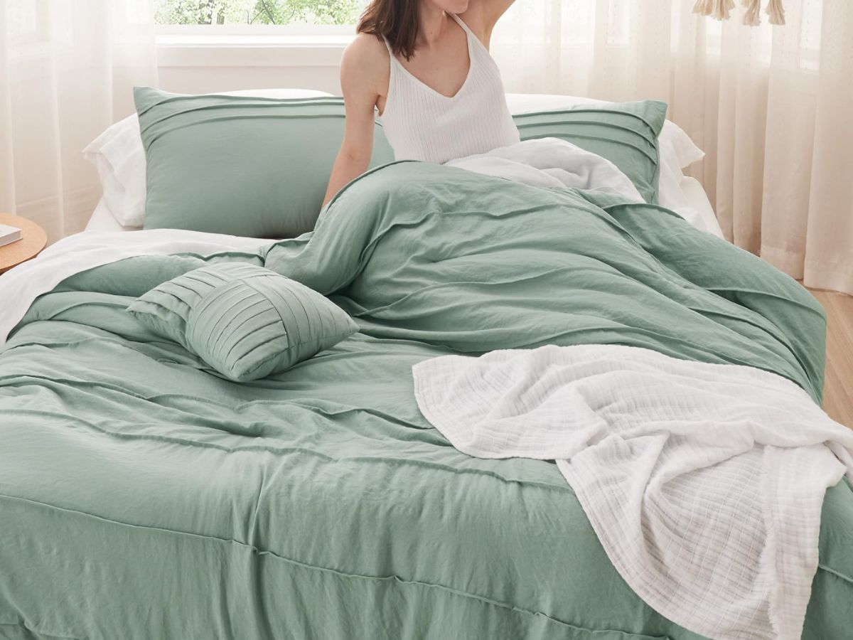 Down Alternative Comforter 3-Piece Sets from $19 on Amazon (Reg. $43)