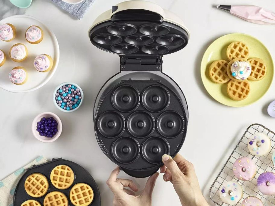 Dash Multimaker Treat Maker System