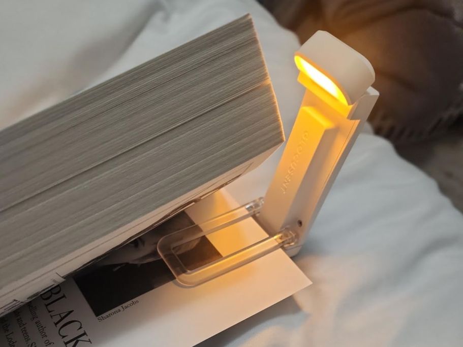 Clip-on Rechargeable Book Light Just $13.49 on Amazon (Regularly $23)