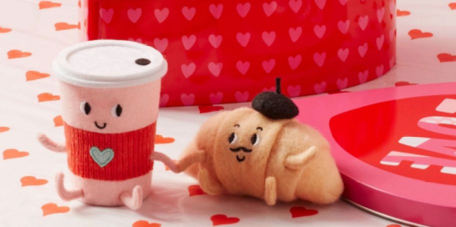 Get Your $5 Valentine’s Felt Duos at Target NOW