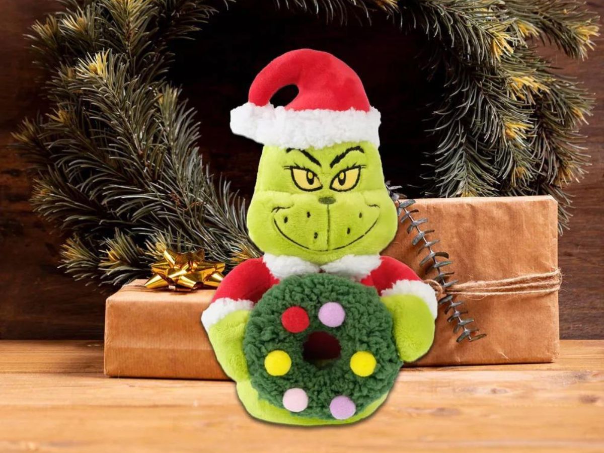 NEW Grinch Decor at Target | Figurines, Wall Decor, Inflatables, & More!