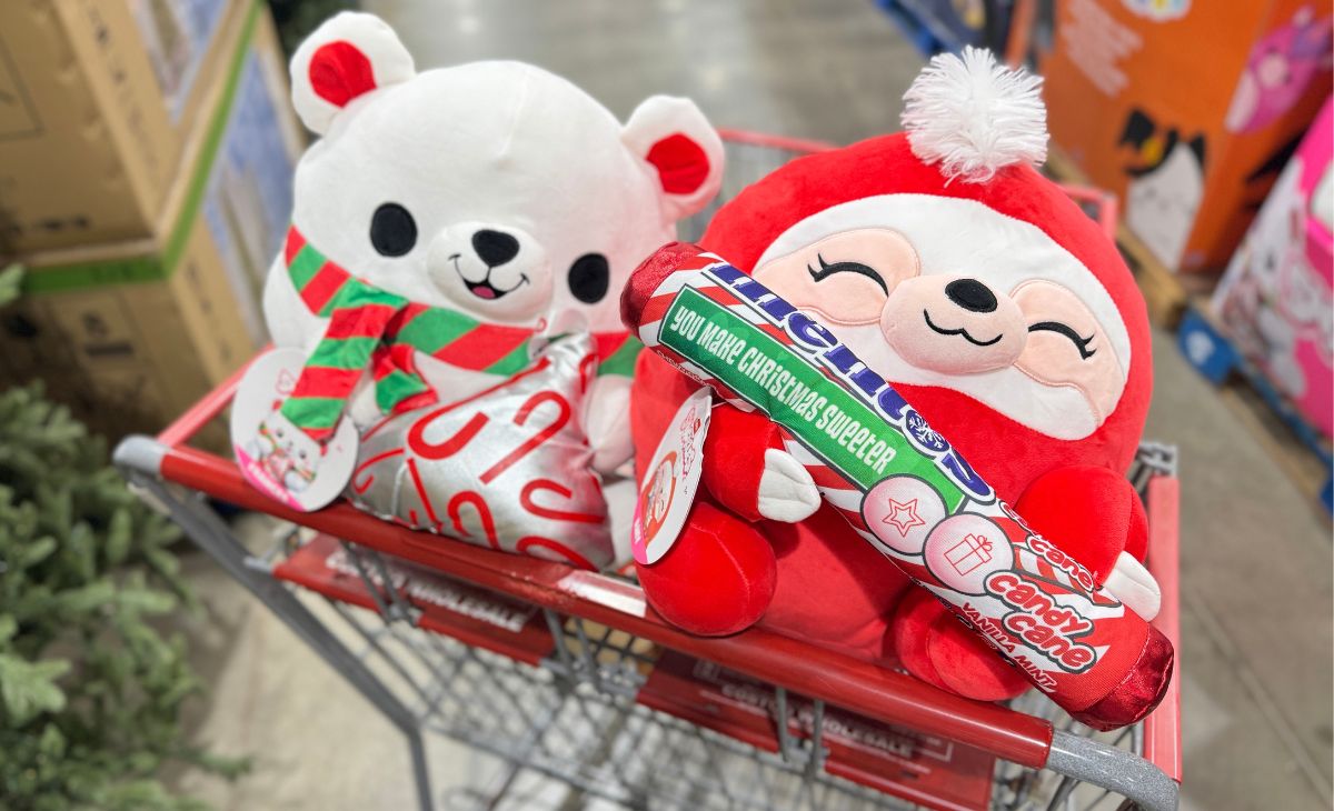 New ZURU Snackles Holiday Plushes Only $14.99 at Costco