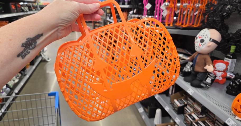pumpkin halloween jelly boo basket in hand