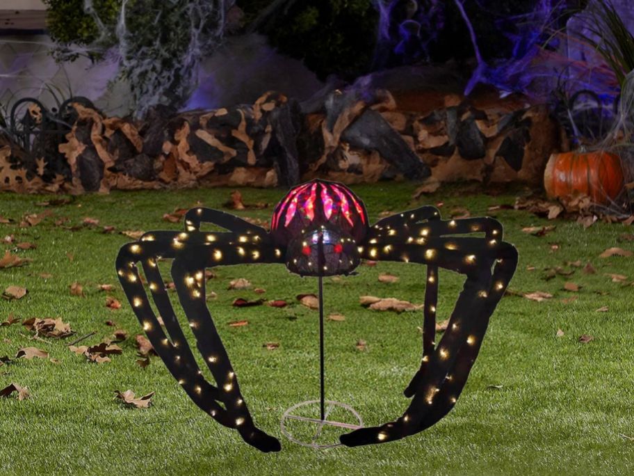 Halloween spider on display in someone's front yard
