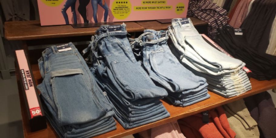 Up to 75% Off Hollister Jeans | Men’s & Women’s Styles from $11.99