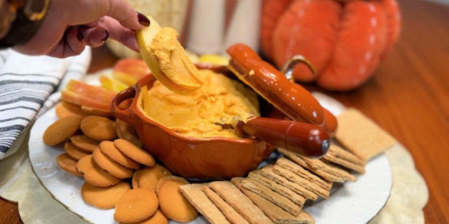Easy 3 Ingredient Pumpkin Pie Dip (Halloween Appetizer Idea!)