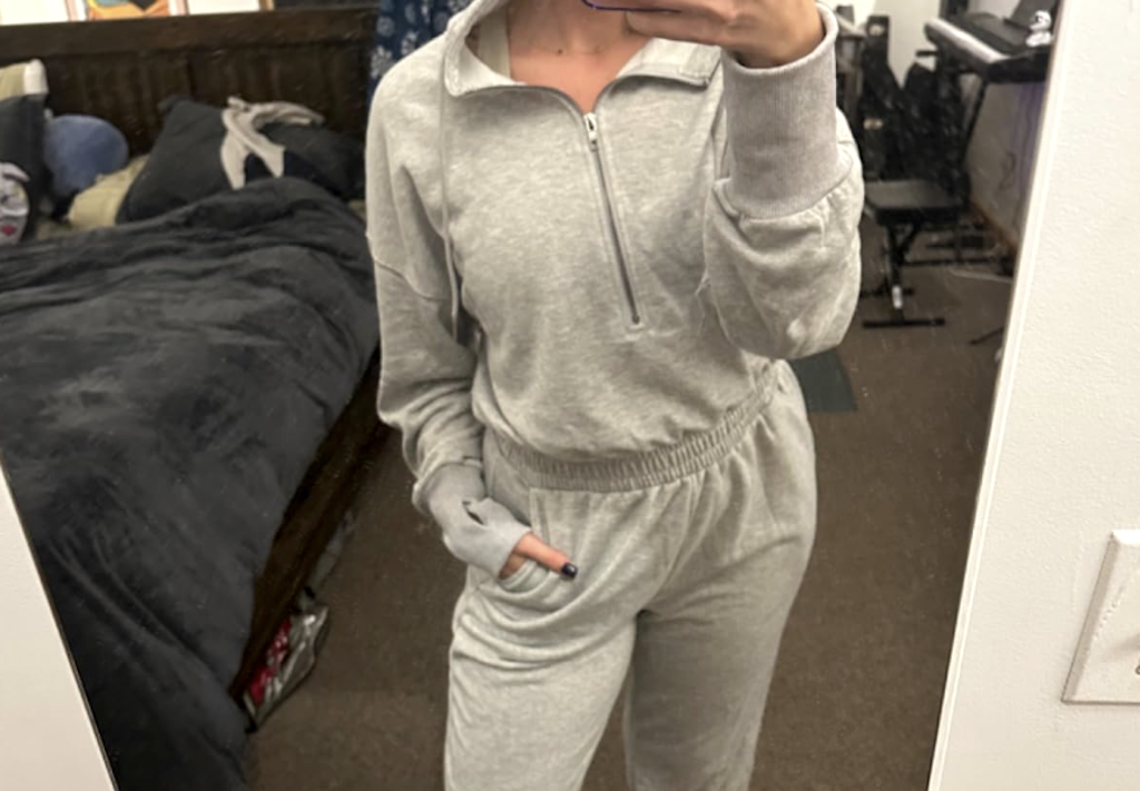 Women’s Hoodie Jogger Jumpsuit Just $13.99 Shipped on Amazon (Reg. $47)