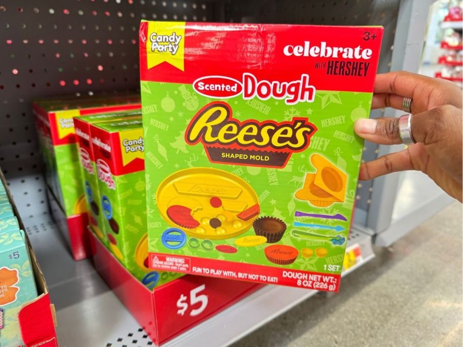 Hershey's Scented Dough Reeses Shaped Mold 