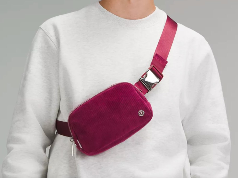 Cordory burgundy cross bag