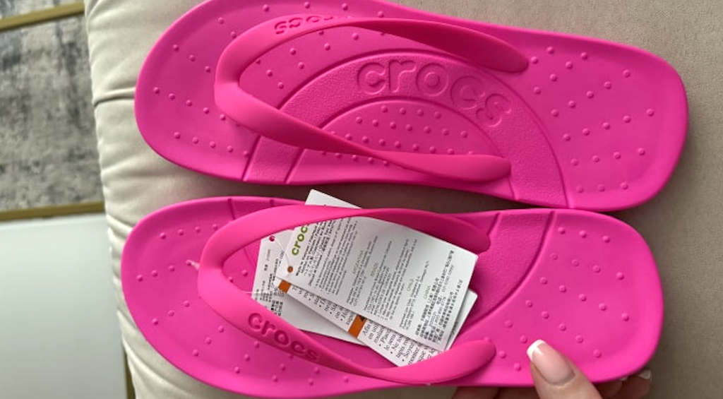 Up to 70% Off Crocs Shoes & Sandals – Best Sellers from $10!