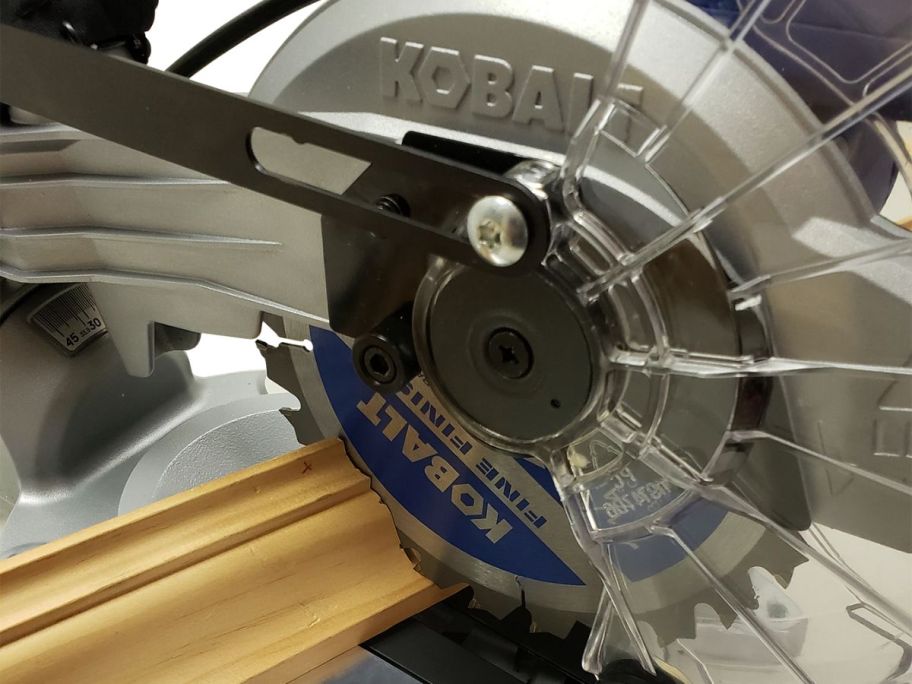 Kobalt 7-1/4-in 10-Amp Single Bevel Compound Corded Miter Saw