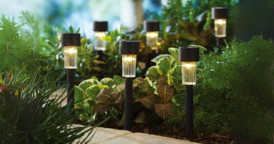 Mainstays Outdoor LED Solar Path Lights 6-Count in greenery
