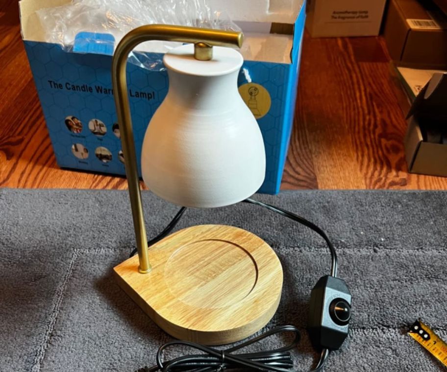 A Candle Warmer Lamp