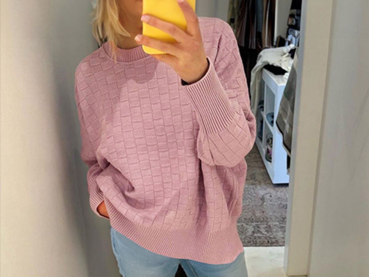 Trendy Women’s Sweaters UNDER $15 on Amazon | Perfect Fall Look!