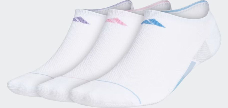 3 pair of white ankle socks