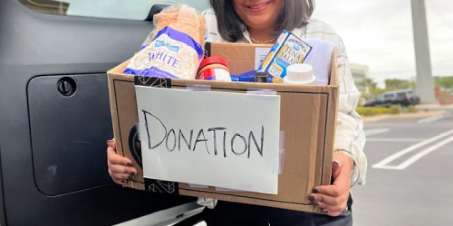 Essential Food Bank Donations for the Holidays (Plus What Not to Donate!)