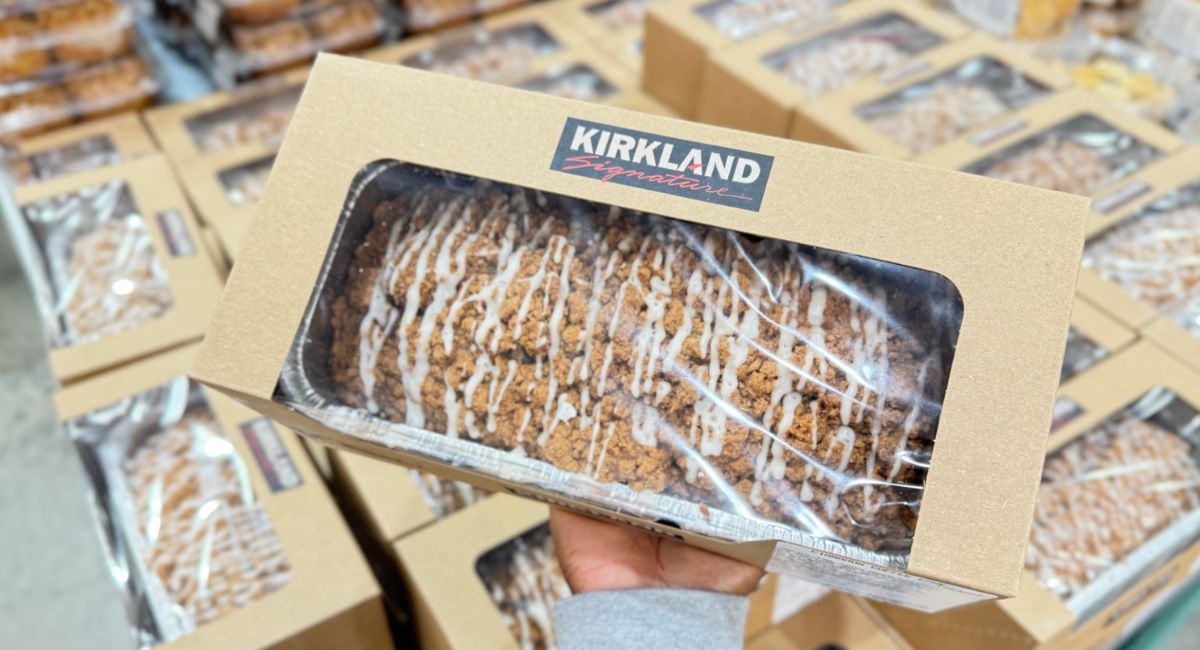 Costco’s Dessert Must-Haves: Cinnamon Coffee Cake, Berry Streusel ...