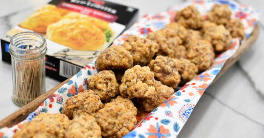 Make Easy Cheddar Bay Sausage Balls Using Just 3 Ingredients!