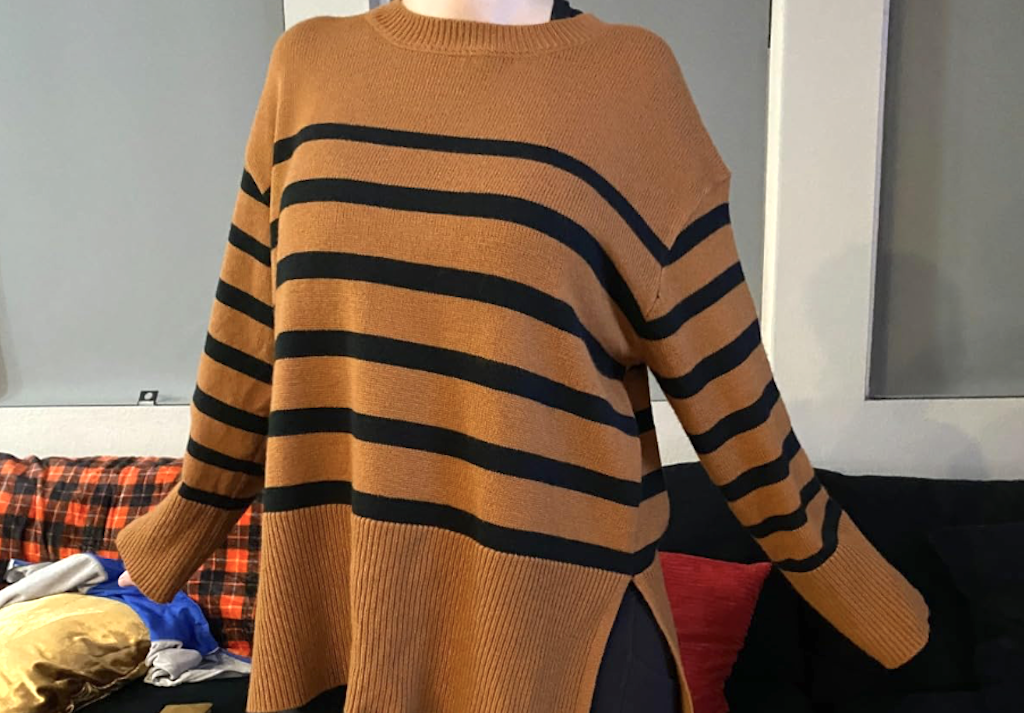 Women’s Oversized Sweater Only $13 on Amazon (Reg. $30)