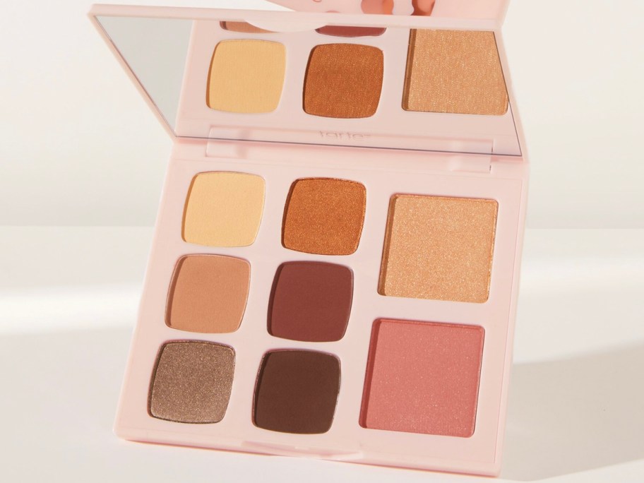 tarte maneater cheek palette stock image 