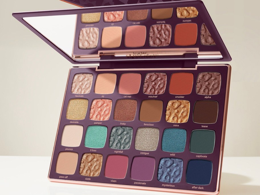 tarte maneater eyeshadow palette open stock image 