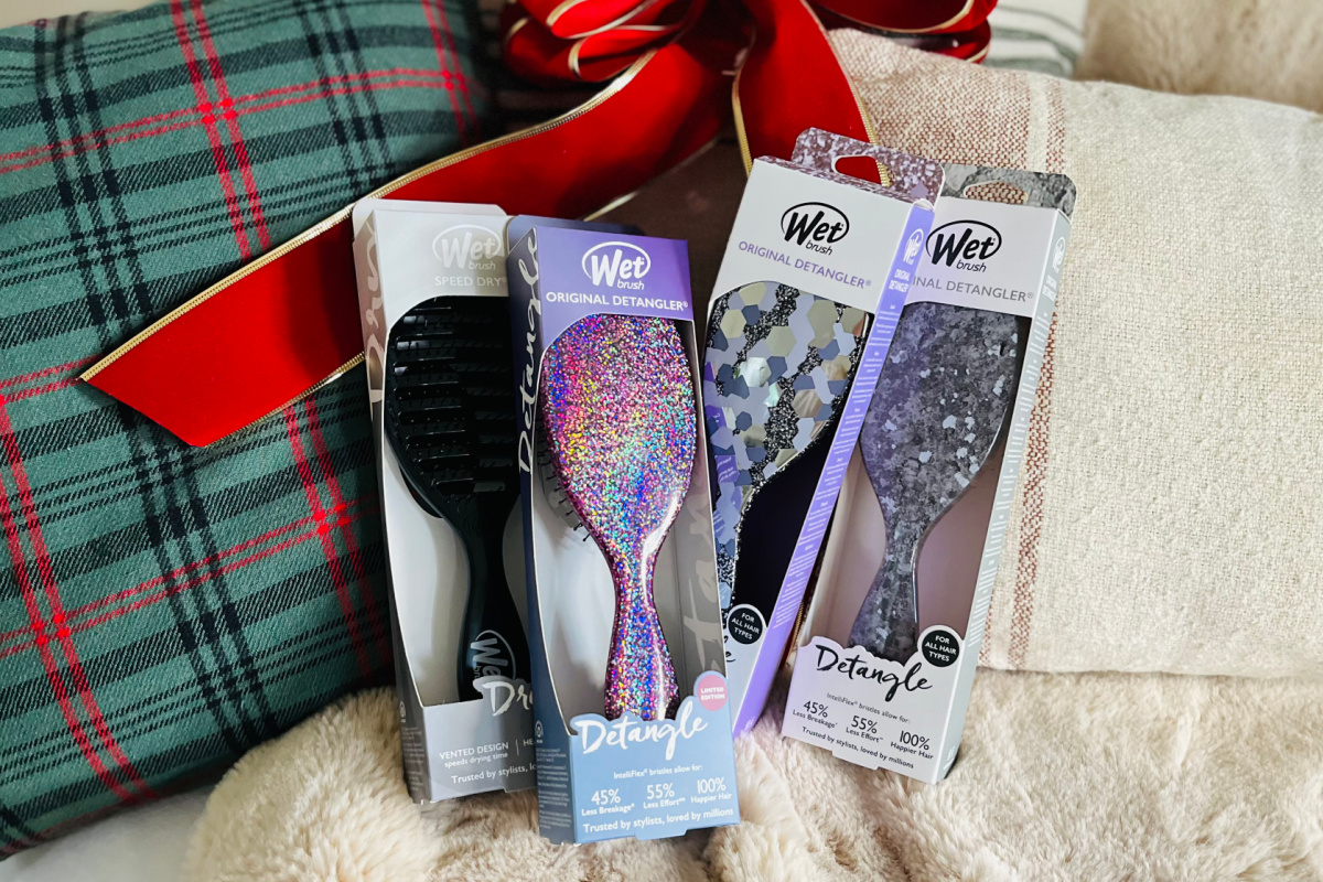 Wet Brush 4-Piece Gift Set Only $14.99 Shipped – Just $3.75 Per Brush ($56 Value!)