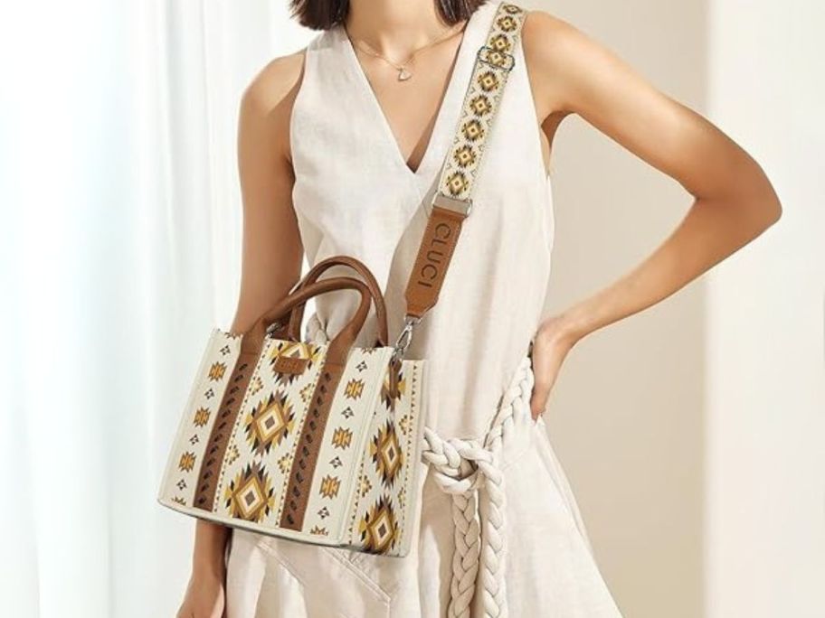 woman wearing CLUCI Western-Style Tote Bag