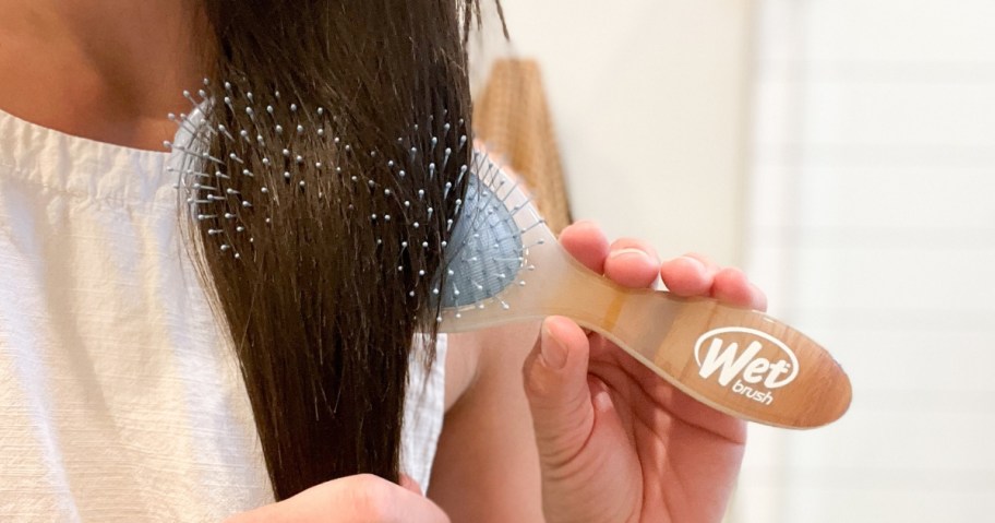 Wet Brush Detangler 2-Packs from $5.99 Shipped for Prime Members