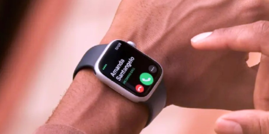 Apple Watch SE w/ GPS JUST $155 Shipped on Target.com (Reg. $310)