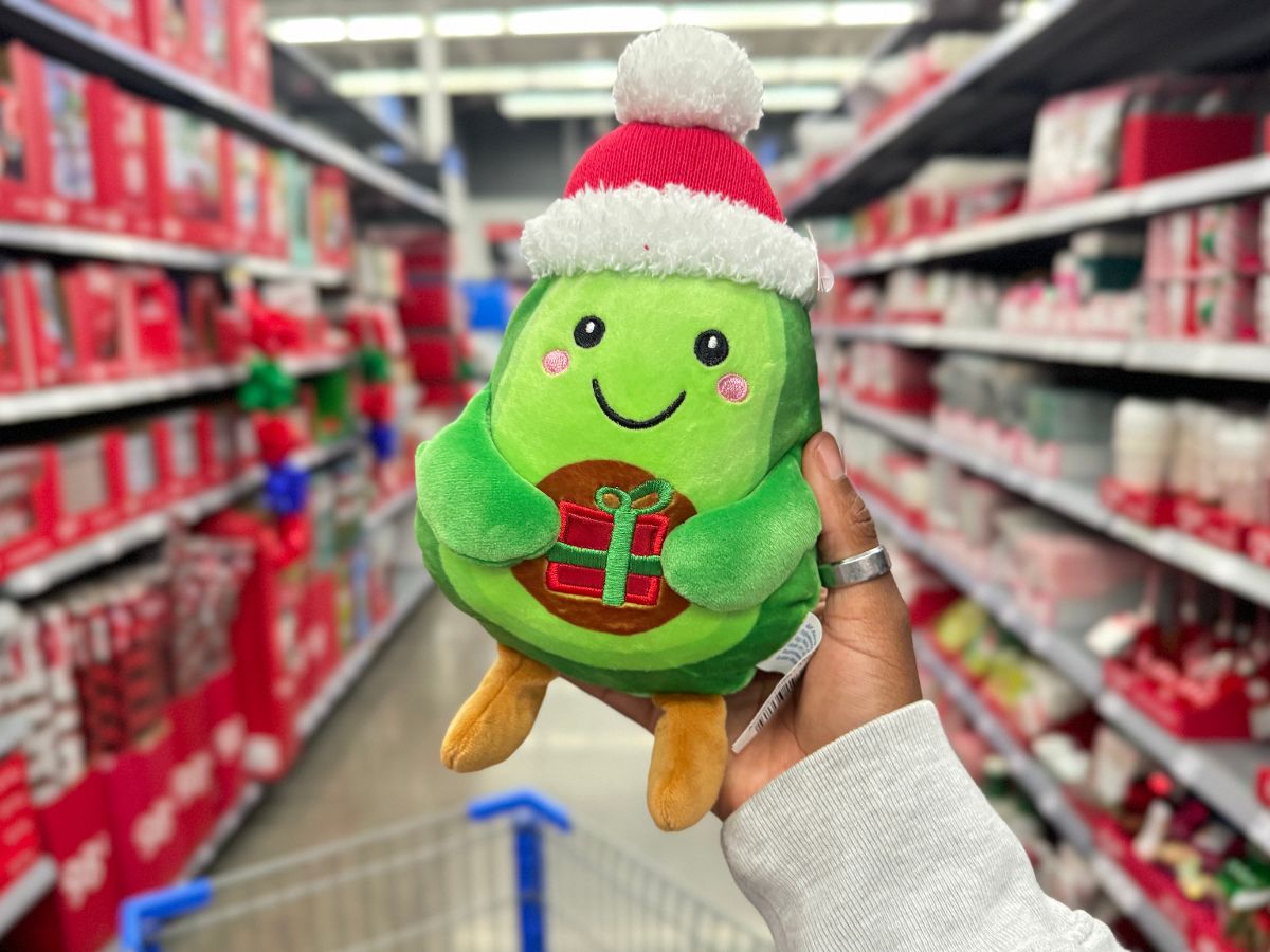 Adorable Christmas Plushes Only $2.97 at Walmart (Easy Stocking Stuffer)