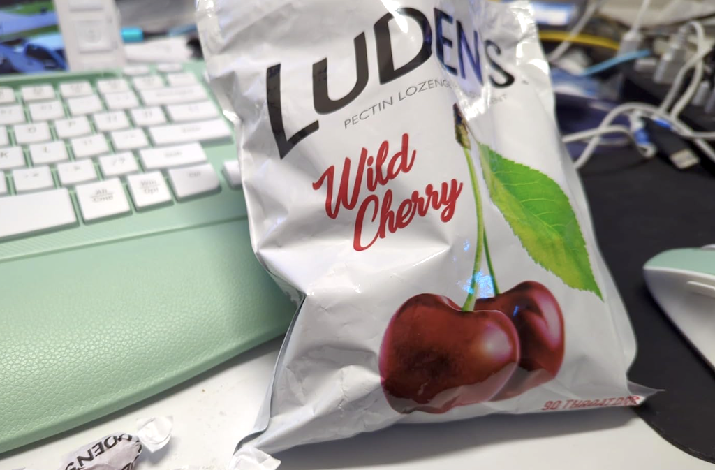 Luden's wild cherry throat drops 