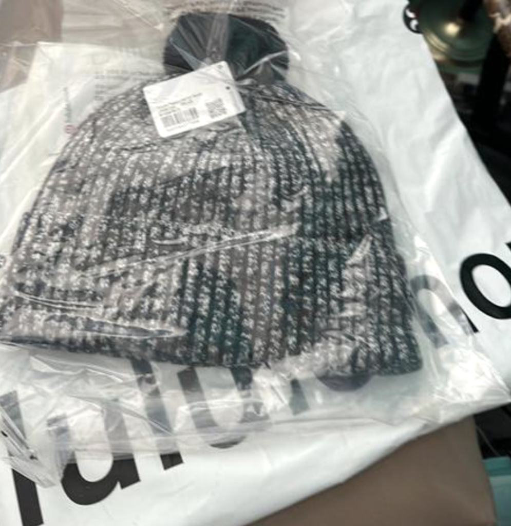 luluelmon beanie