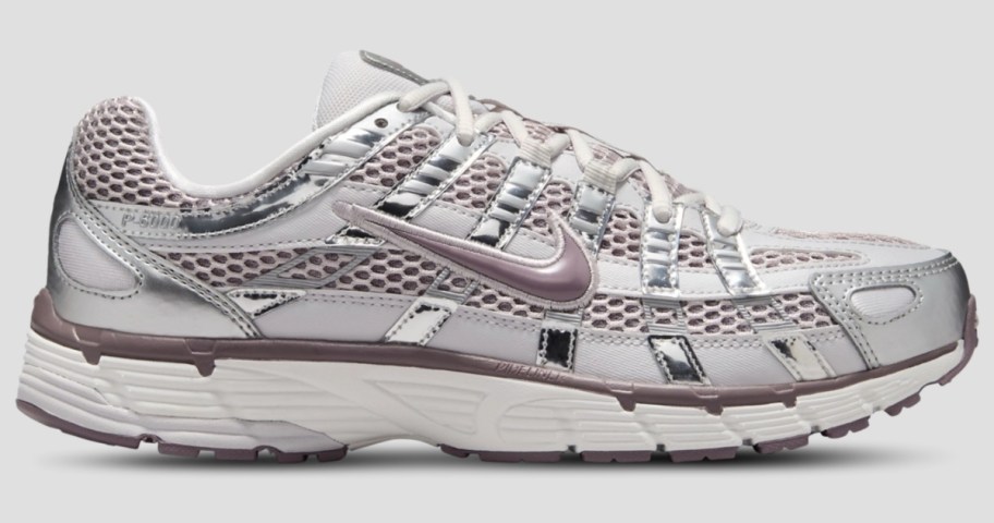 men's white purple and silver nike shoe