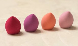 Real Techniques Mini Makeup Sponge 4-Pack Only $3.42 Shipped on Amazon (Reg. $9)