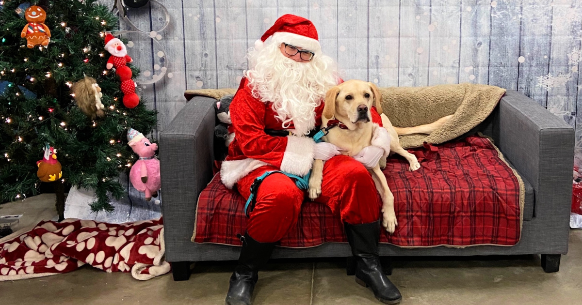 PetSmart FREE Photo with Santa on December 14th & 15th (Make Reservation NOW)