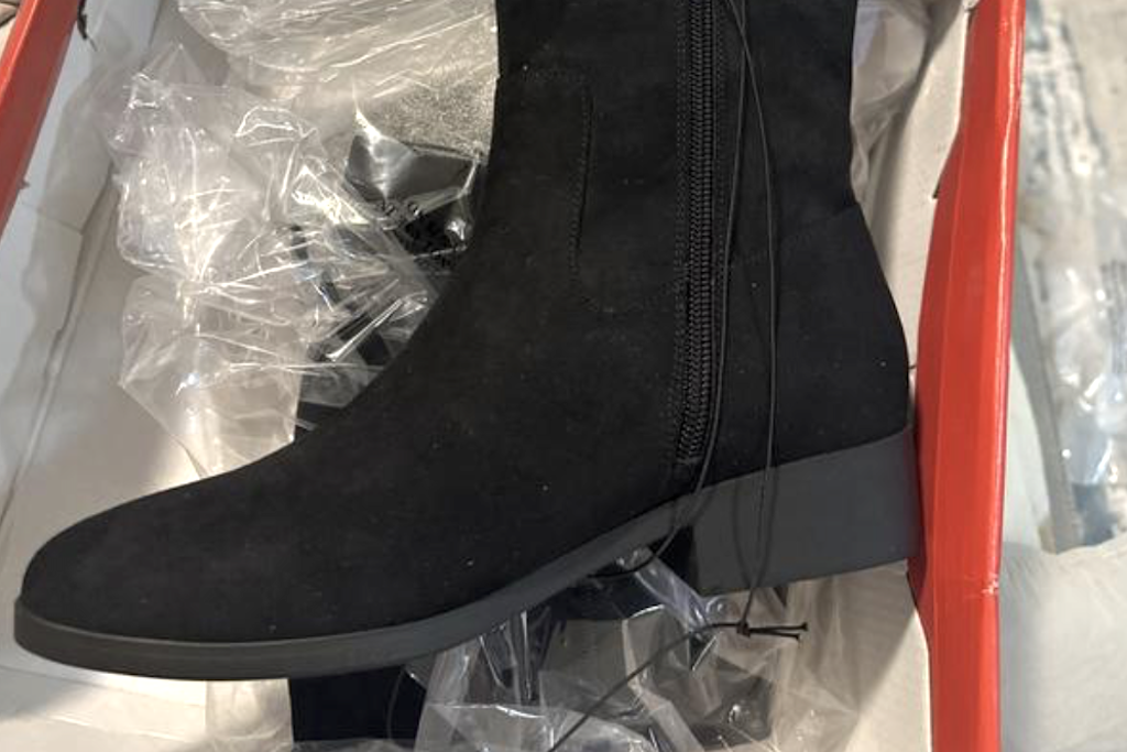 *HOT* Macy’s Women’s Boots Only $19.99 (Reg. $90)