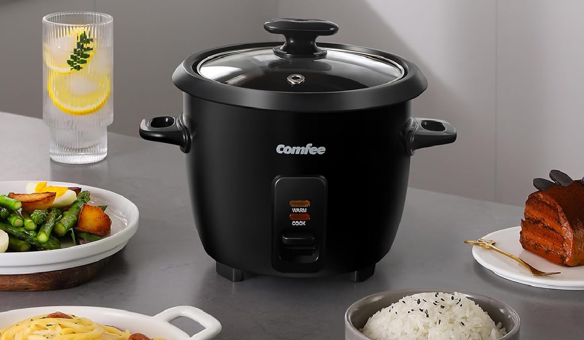 6-Cup Rice Cooker w/ Spatula & Measuring Cup ONLY $16.99 on Amazon