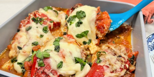 Compile Cheesy Bruschetta Chicken in Less Than 10 Minutes!