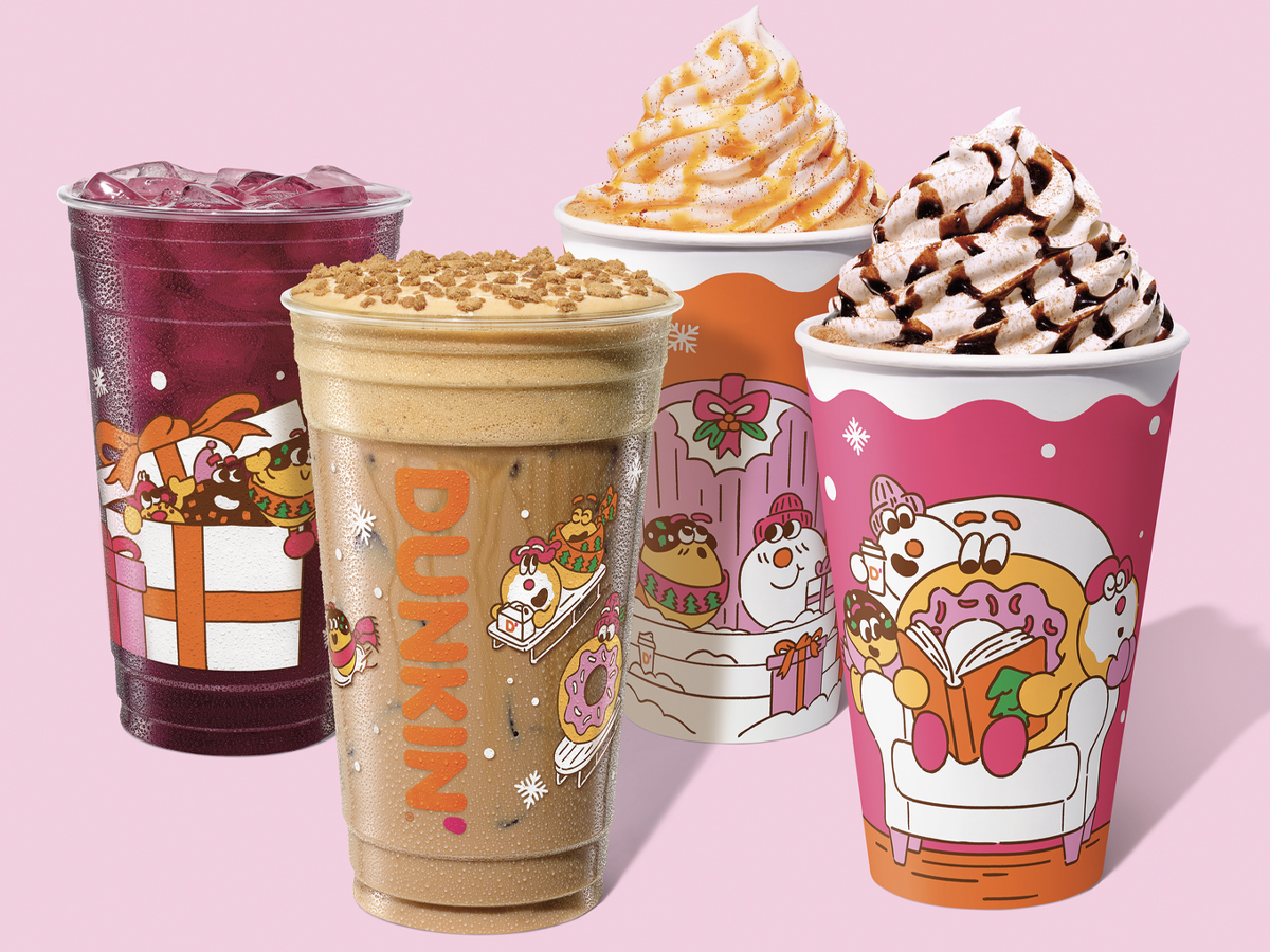 Dunkin’ Holiday Menu Available Now | NEW Cookie Butter Latte, Raspberry Croissant, & More!