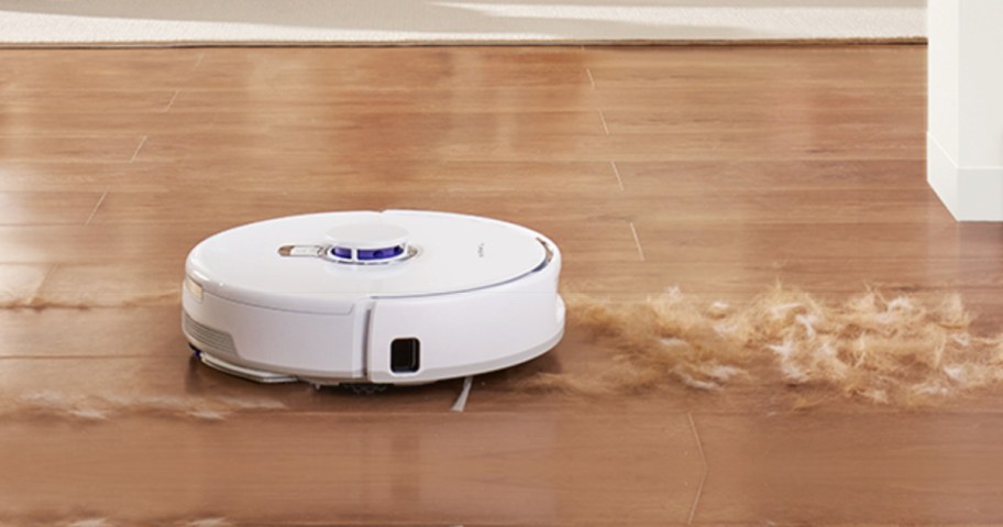 robot vacuum sucking up pet hair