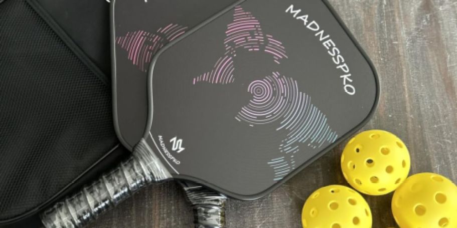 Pickleball Paddle Set Just $16.49 on Amazon | Perfect for Beginners