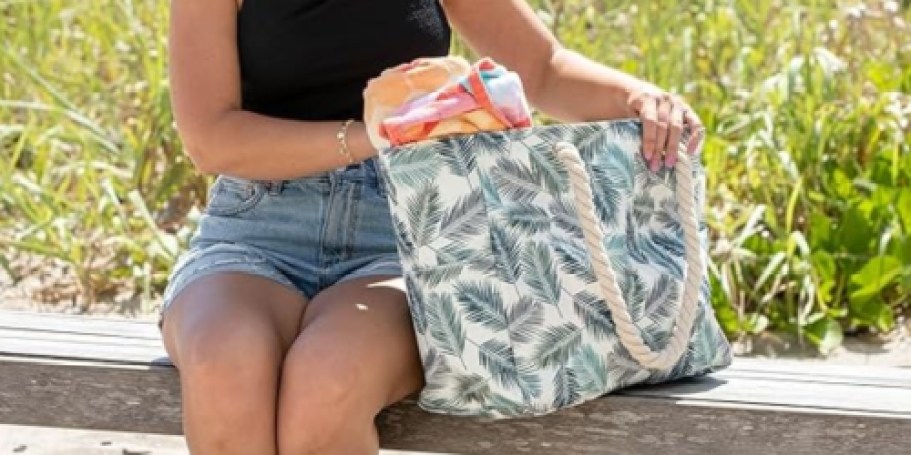 Large Beach Tote Bag ONLY $6 on Amazon (Water-Resistant + Has 3 Pockets!)