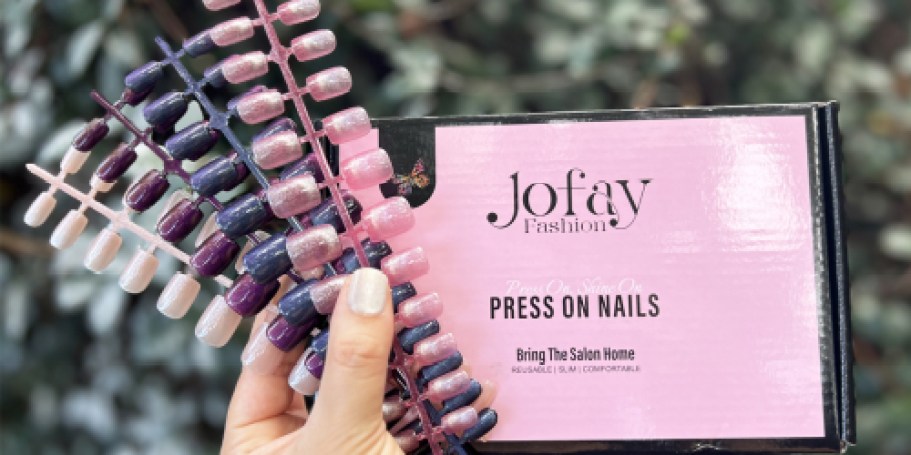 Press-On Nails 160-Piece Set Only $17.99 Shipped on Amazon | Fun Cats Eye & Glitter Styles