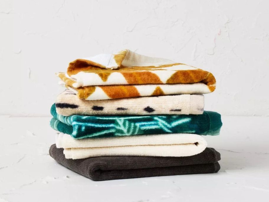 Opalhouse designed w/ Jungalow 5-Pack Washcloth Set stacked