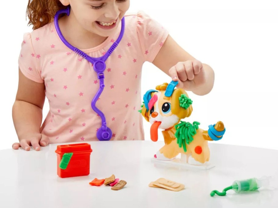 Play-Doh Care 'N Carry Vet Playset