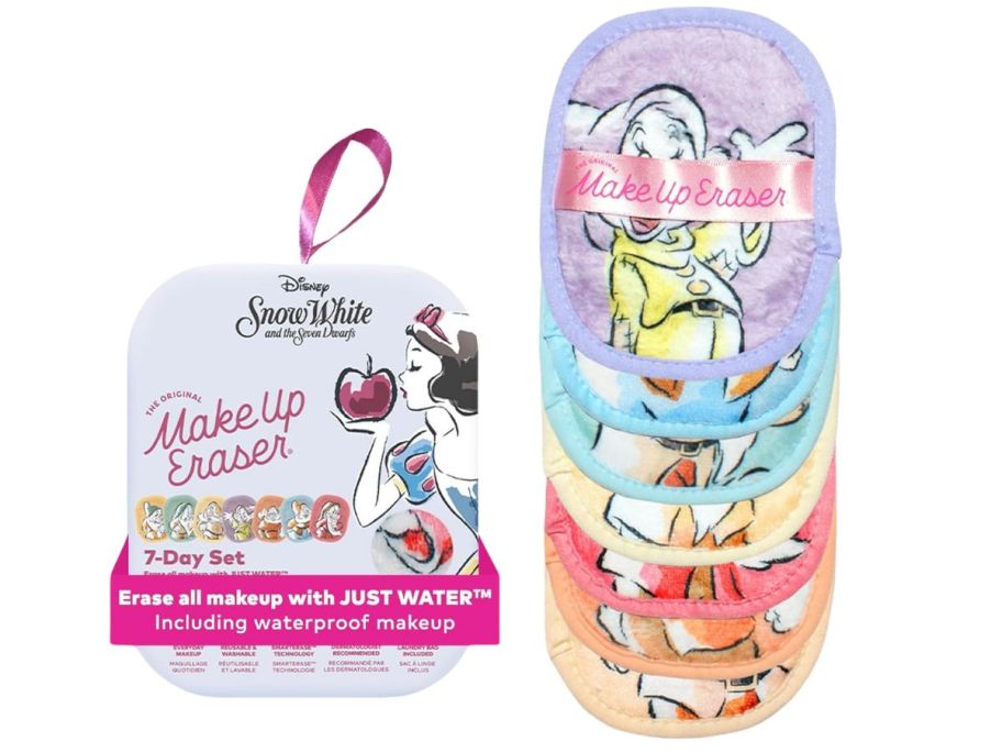 The Original Makeup Eraser 7-Piece Set in Snow White stock image