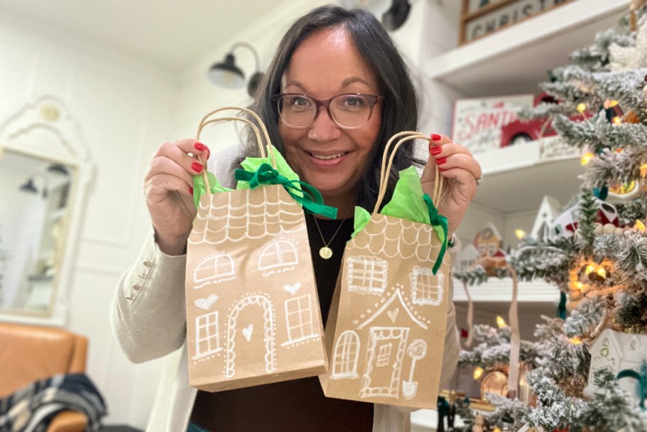 18 Unique Gift Wrapping Ideas for Christmas That Save Time AND Tape!