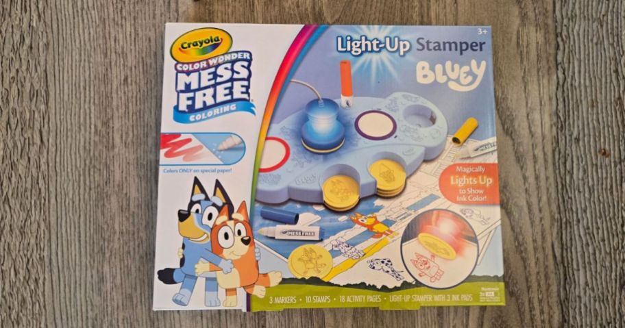 Crayola Color Wonder Mess-Free Bluey Set box on table