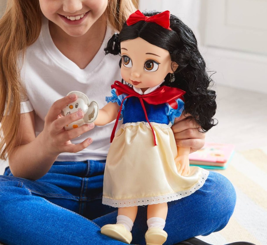 Disney Animator Snow White Doll
